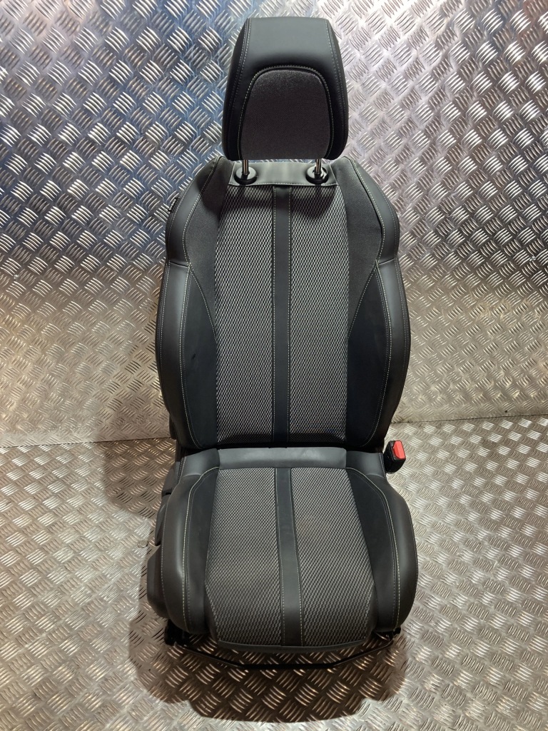 фото №1, Сиденье правый перед полукожа peugeot e-2008 ii 19-