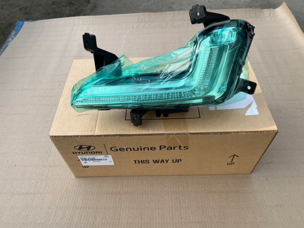 Купить Tucson 3 рестайлинг  18- противотуманная фара led левый drl новый