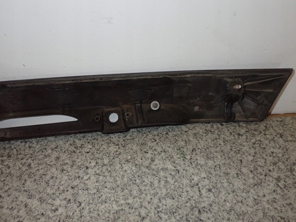 фото №7, Kia venga 09- молдинг кришки багажника