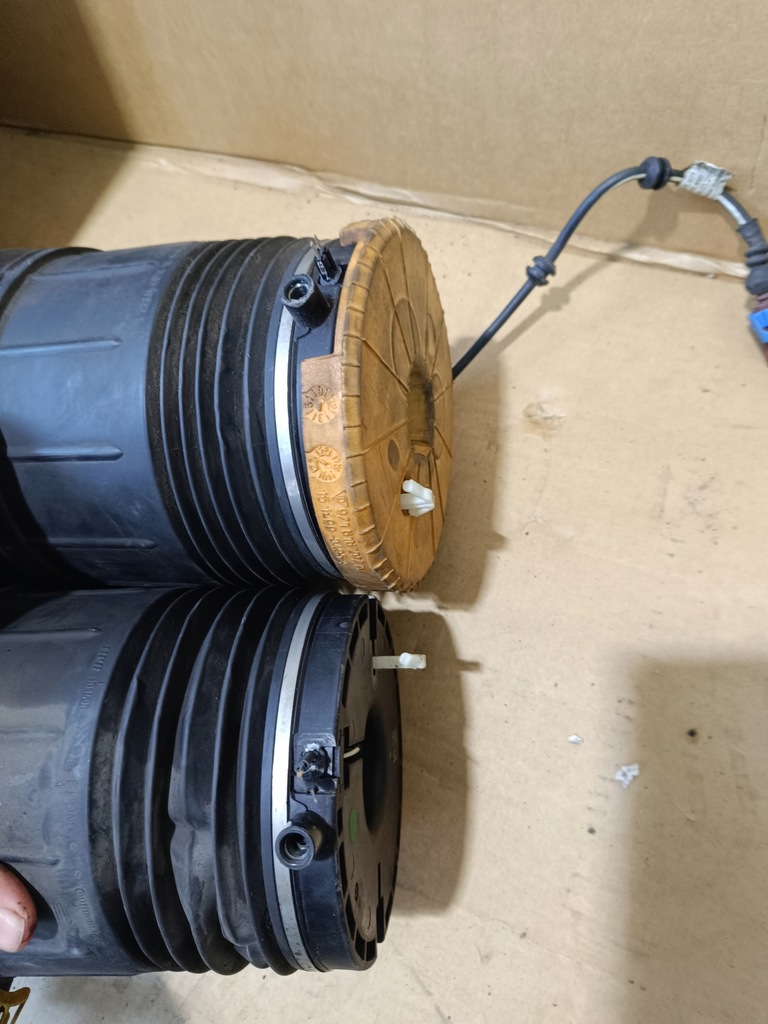 фото №6, Подушка пневмоподушка задний левый bentley gt gtc panamera 971 971616025c