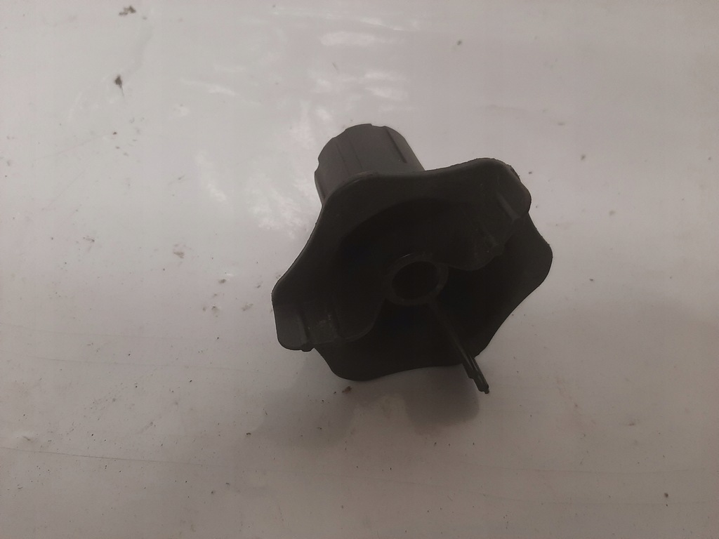 фото №1, Ручка кронштейн болт колеса запасного renault megane iv