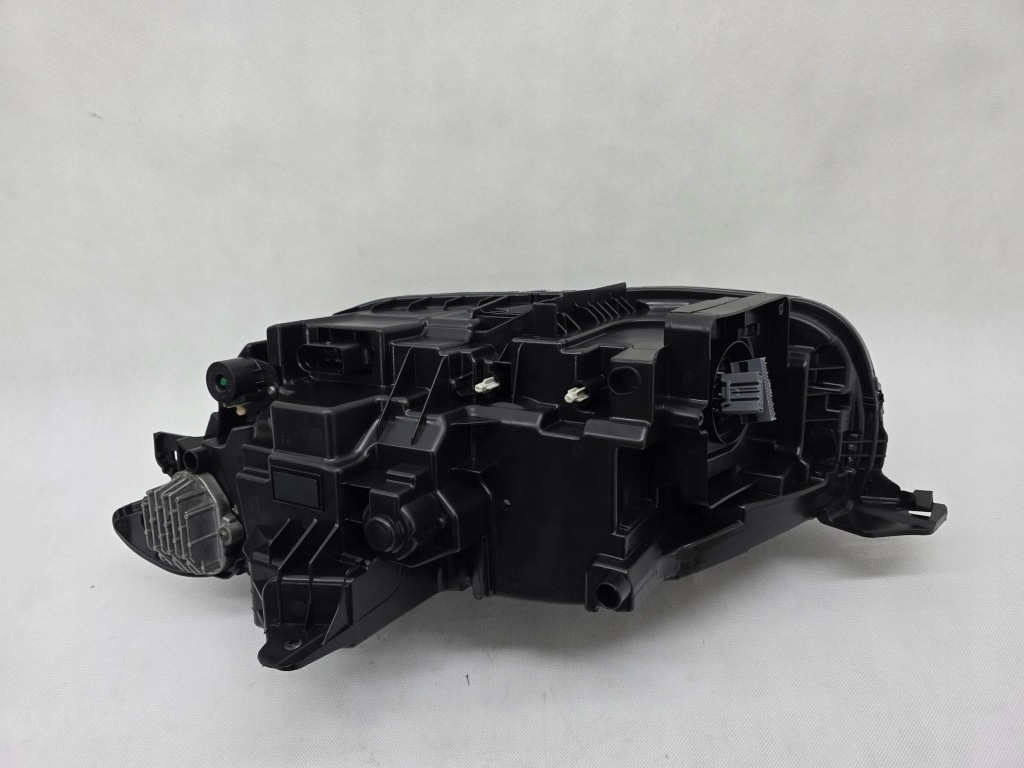 Volvo xc90 2 фара перед правый  full led high beam европа 32262026 Оригинал