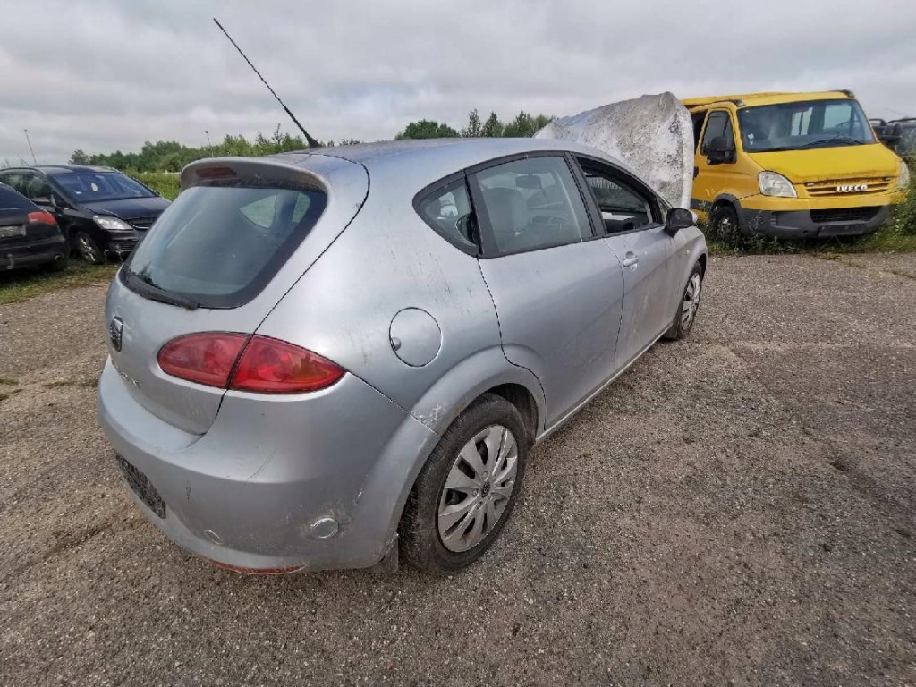 фото №8, Seat leon двигатель крышка отопителя 2007 1.6l 0132801340 13050608