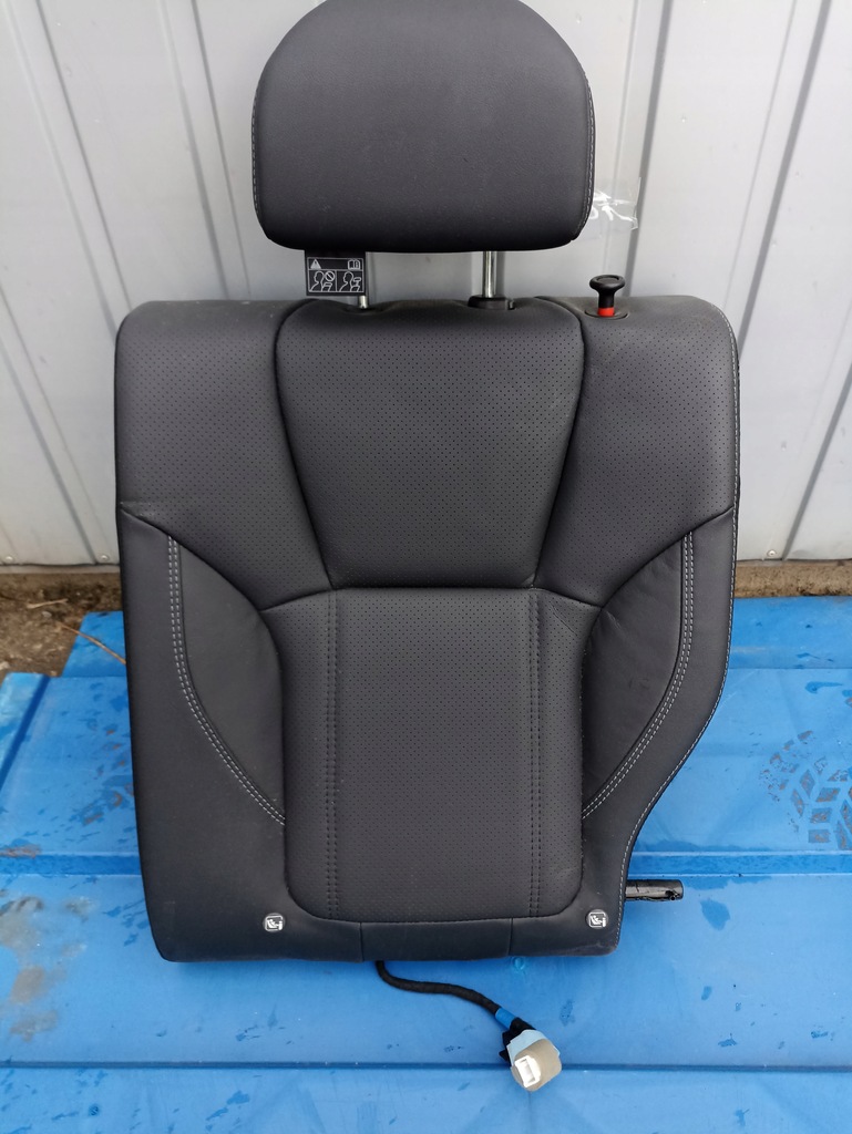 фото №1, Subaru forester v lift заднее сиденье спинка левая кожа