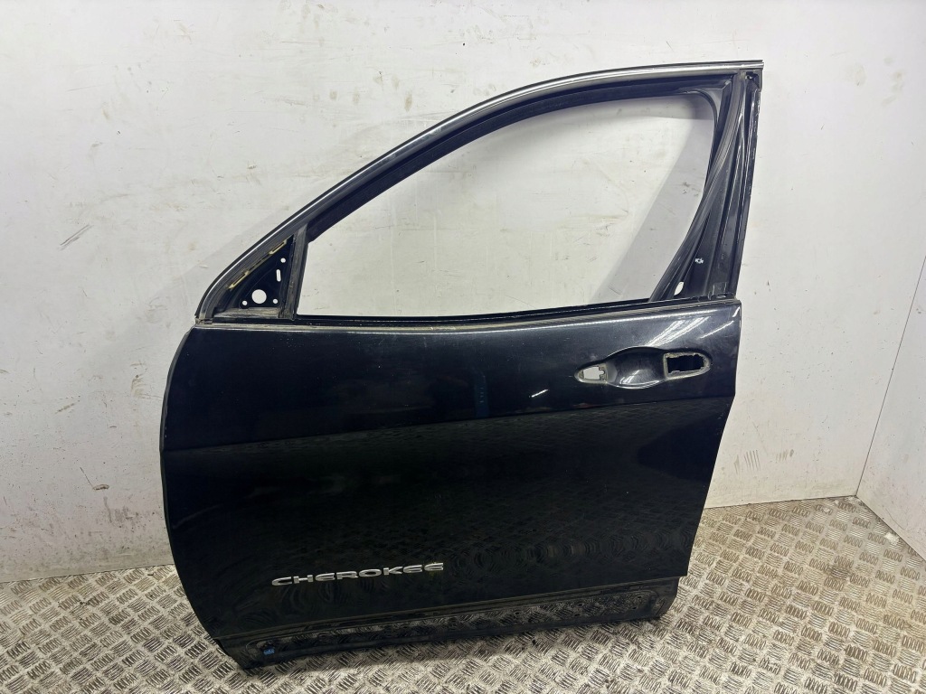 фото №1, Дверь передние левая сторона jeep cherokee
