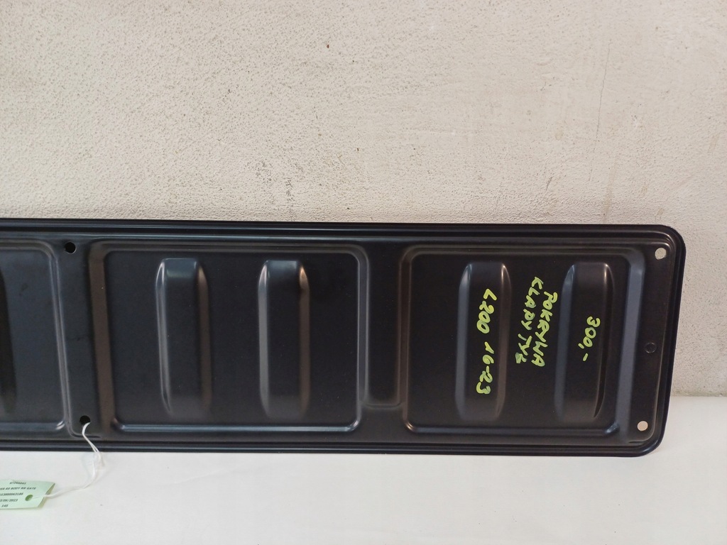 фото №11, Кришка захист кришки багажника задня mitsubishi l200 16-23