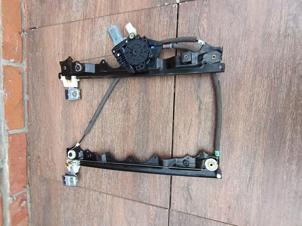 Купить Jeep commander xk 05-10 r podmośnik механизм стекло правый перед 55396480ad