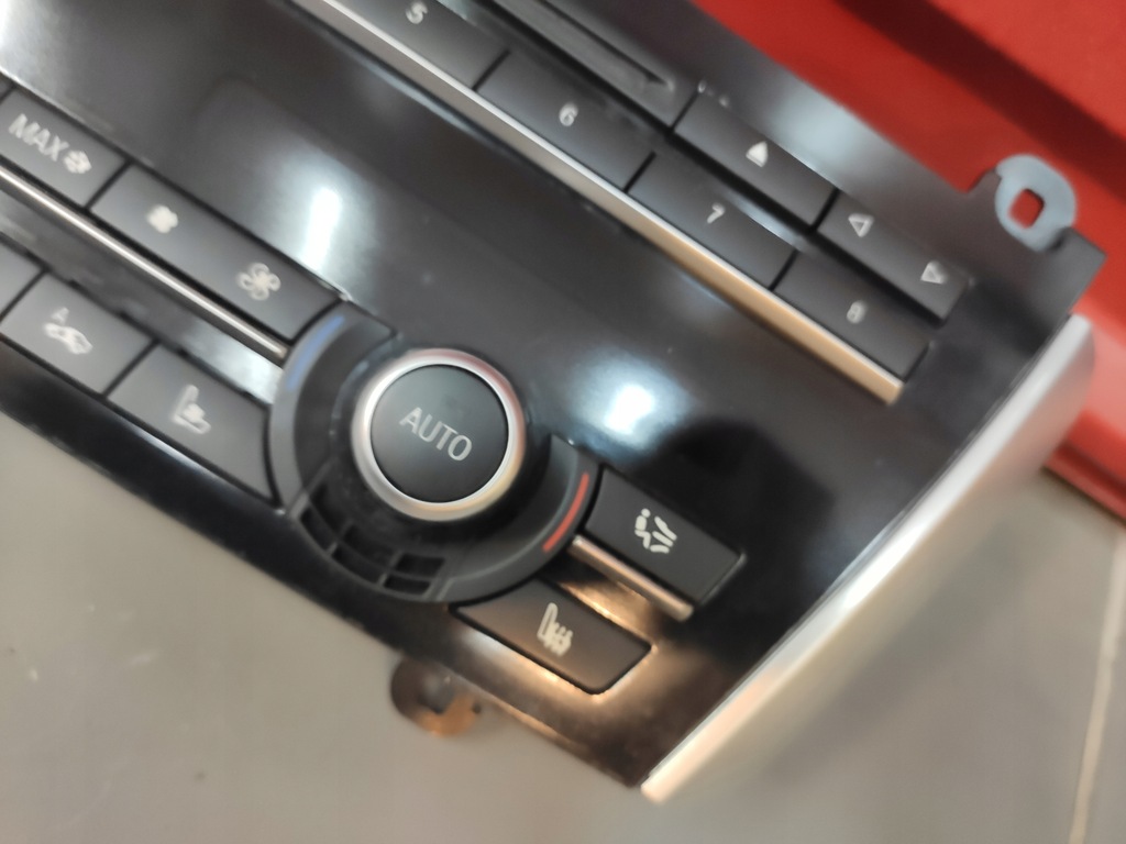 фото №8, Bmw 5 gt f07 f10 f11 панель радіо обдув кондиціонера рамка 9233657