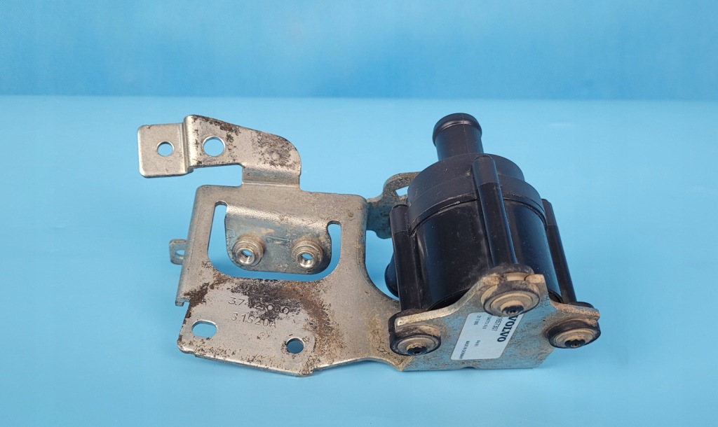 Volvo xc60 ii 21r 2.0d насос циркуляция воды кронштейн 31657307 Киев