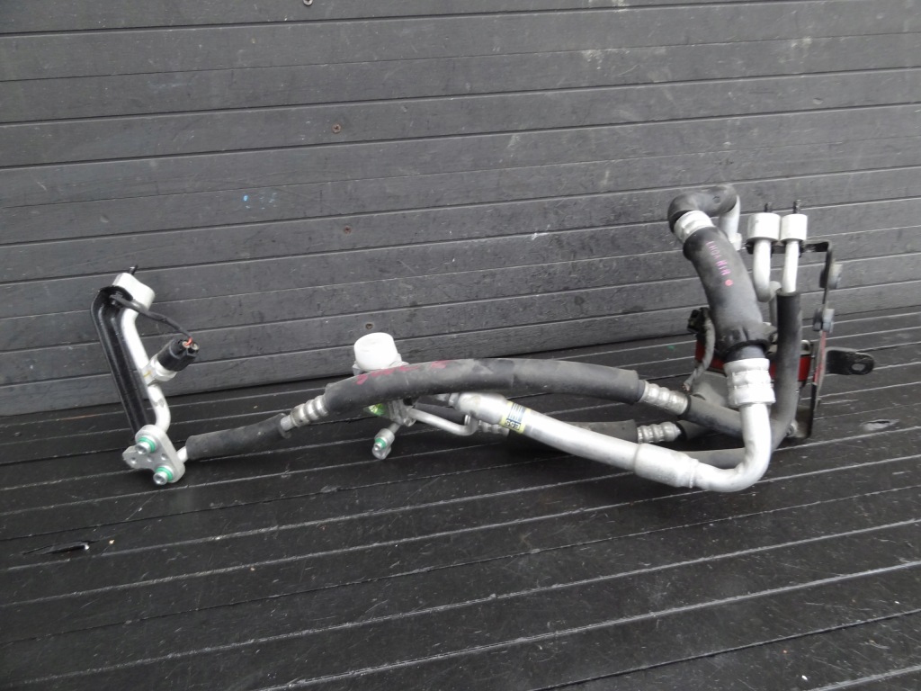 фото №1, Kia soul ii 2016 ev elektric шланг кондиціонера 97724-e4000 оригінал