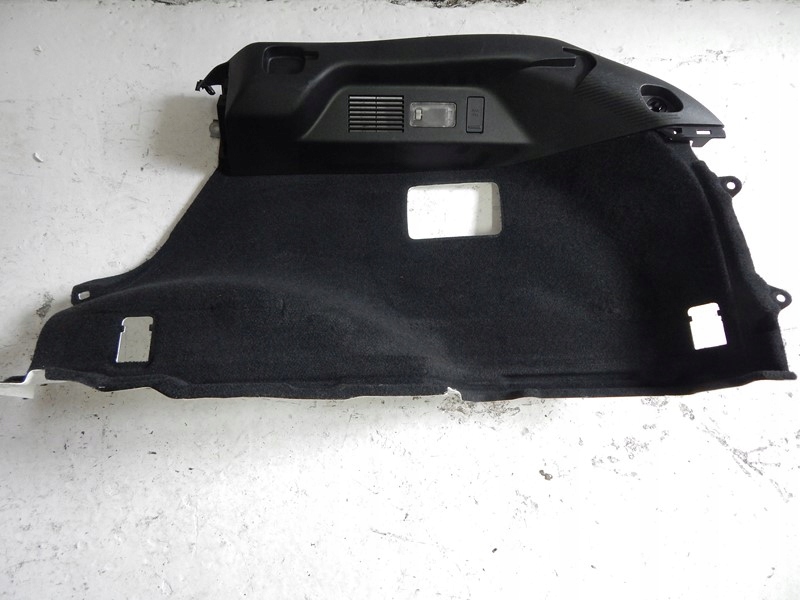 Купити Обшивка багажника правий lexus rx iv 15-22