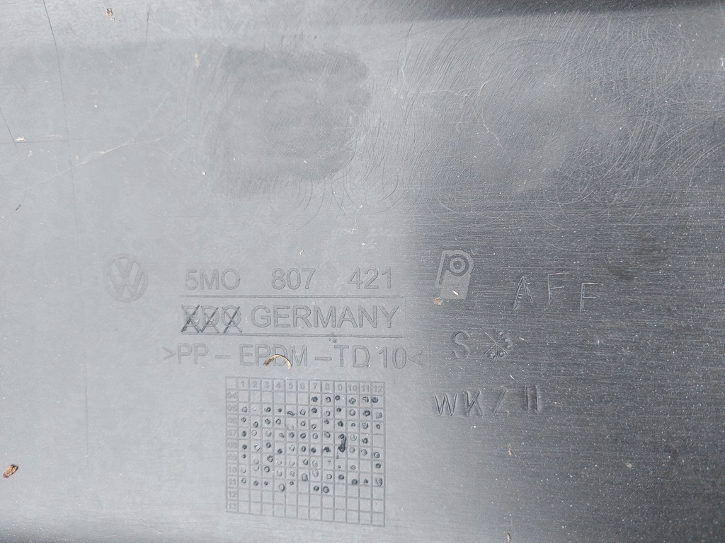 фото №11, Vw golf v 5 plus бампер задняя задний 5m0807421