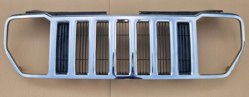 фото №1, Решётка радиатора решётка радиатора jeep liberty cherokee 2008-2012 оригинал