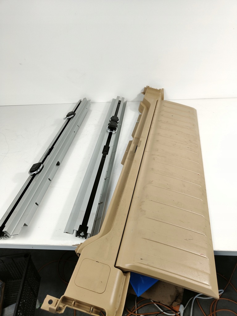 фото №9, Обивка обшивка багажника bmw e70 x5 бежевая