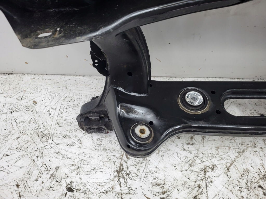 Подрамник подрамник mercedes e-klasa w212 a2123503805 Цена