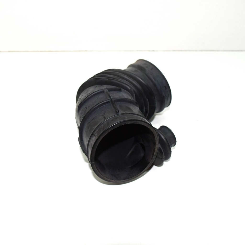 Купить Bmw 3 e30 резиновый защита шланг впускной воздуха 13711726325
