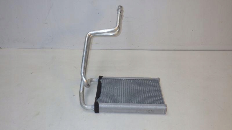 фото №1, Радиатор отопителя mercedes w247 2.0 cdi