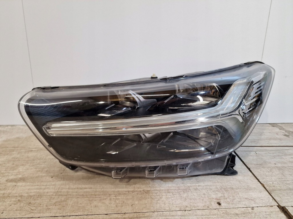 фото №1, Лампа лівий перед передня volvo xc40 лампа лівий перед 32293922 full led mid