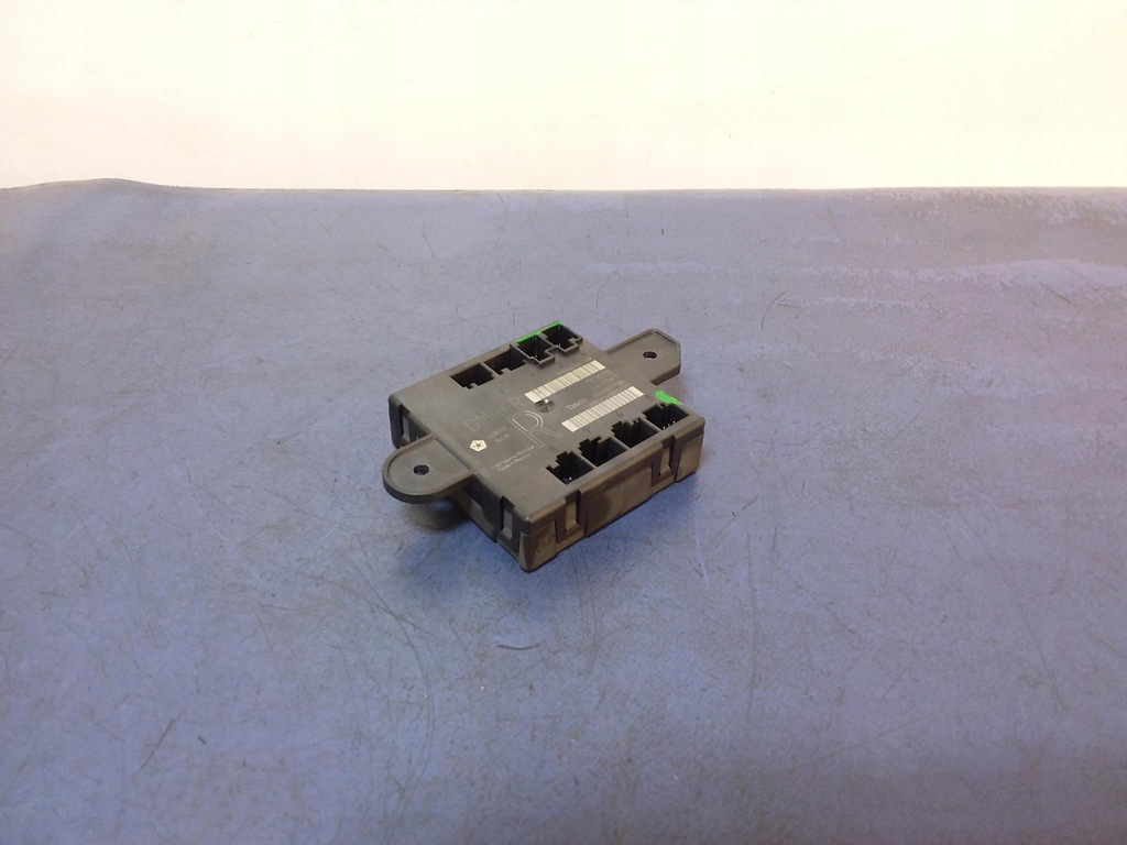 фото №1, Chrysler town country v модуль дверь перед правый