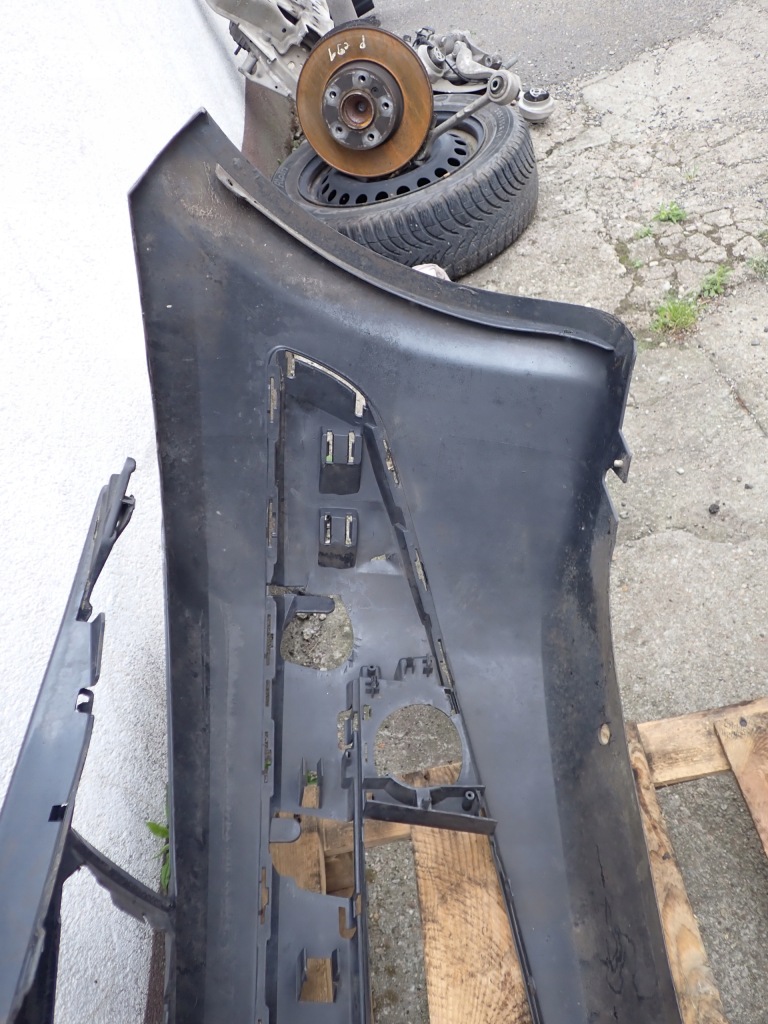 Бампер перед передний renault megane 2 рестайлинг  европа 8200412362 8200484322 Доставка