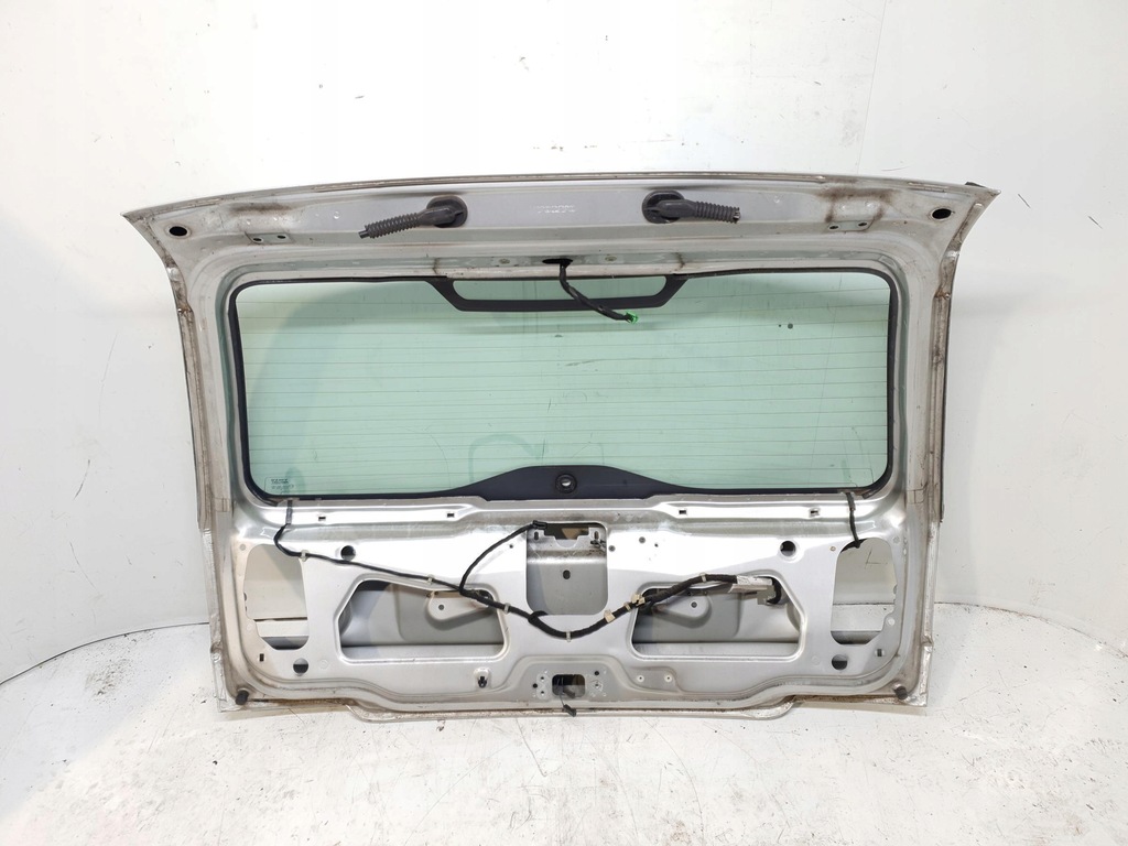 фото №5, Крышка багажника багажника задняя kombi volvo v40