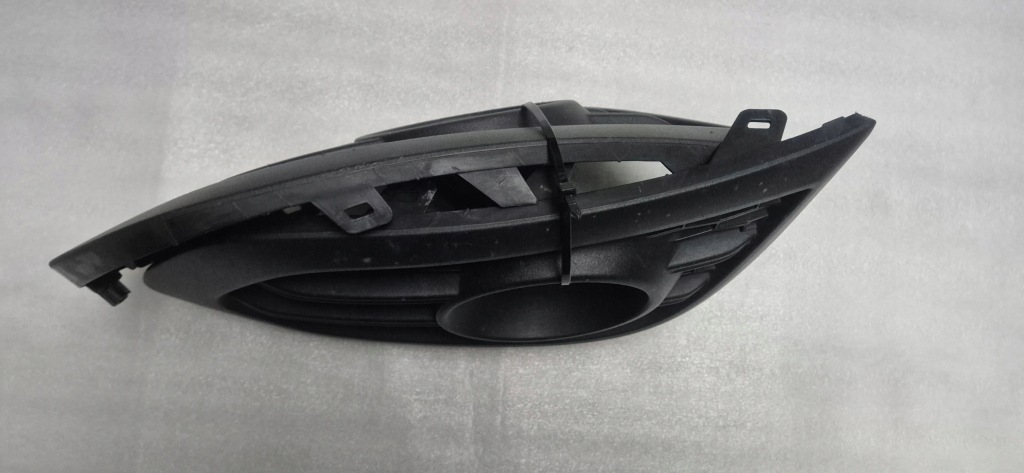 Решётка бампера заглушка противотуманная фара kadjar 261a35422r 261a21870r левая правая Киев