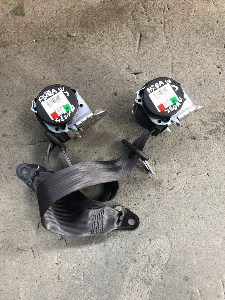 фото №1, Opel astra iv j lift pas безопасности задняя