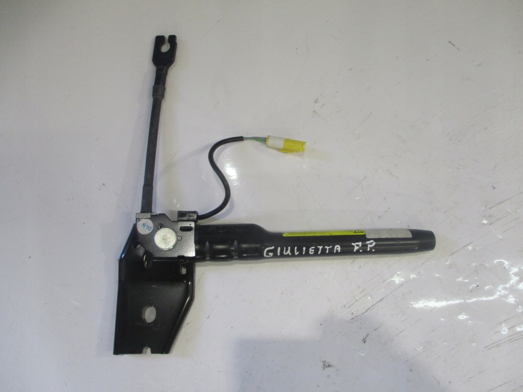 фото №1, Натяжитель поперечина перед правый alfa romeo giulietta