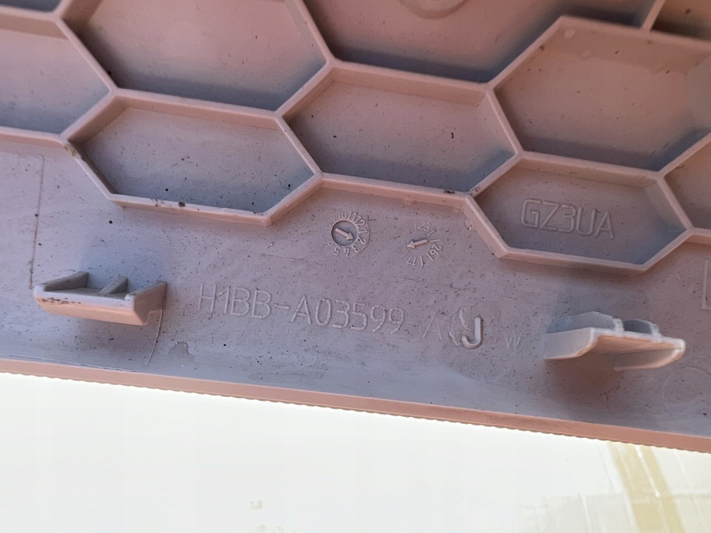 фото №10, Ford fiesta mk8 защита стойка левый перед оригинал