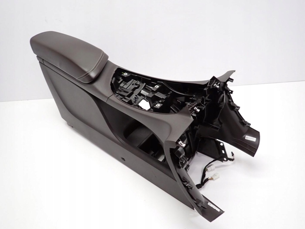 Купити Тунель підлокітник usb європа 969106329r renault espace v 5 18r