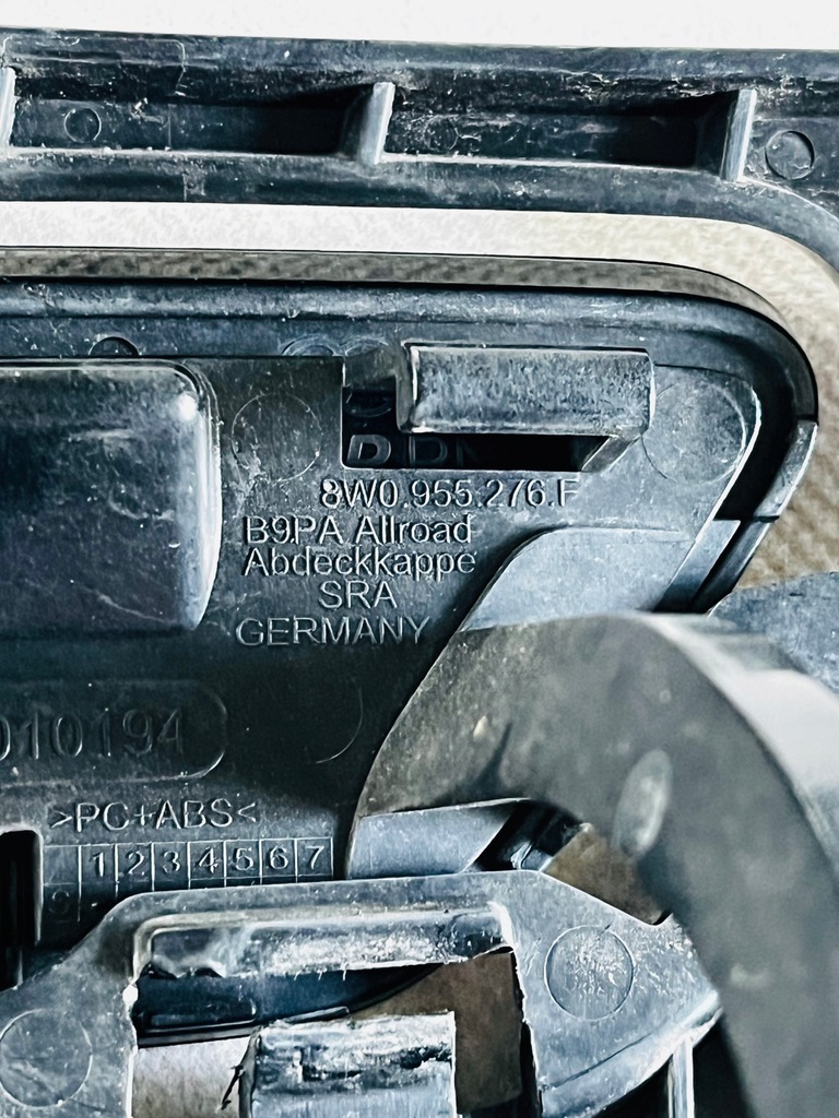 фото №9, Audi a4 b9 lift allroad 8w9 заглушки омывателя комплект 8w0955275f