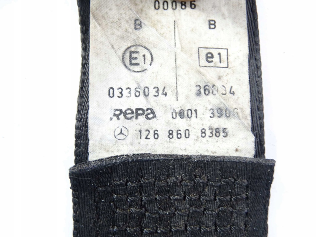 фото №3, Mercedes s w126 пряжка поперечина pas безпеки