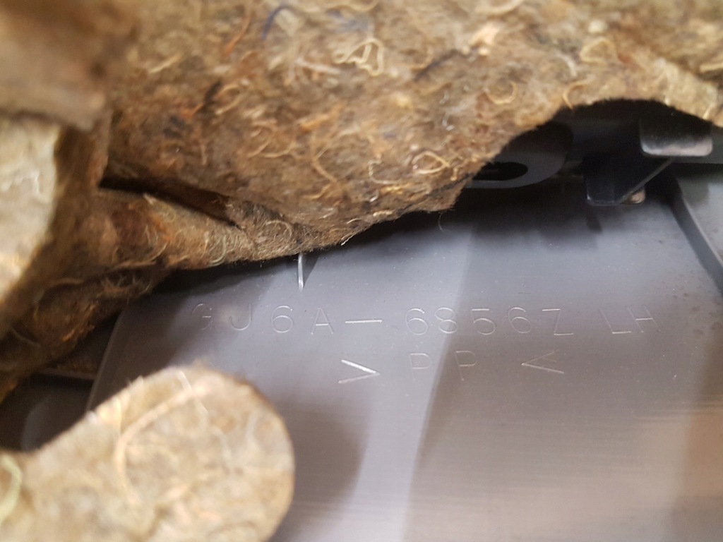 фото №5, Обшивка обивка дверь 4szt комплект mazda 6 gg