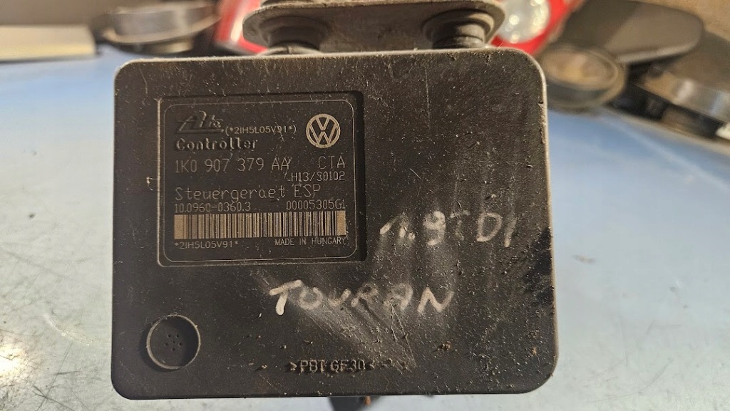 Abs насос vw touran 1.9 1k0907379aa cta 10096003603 1k0614518 10039933384 Киев