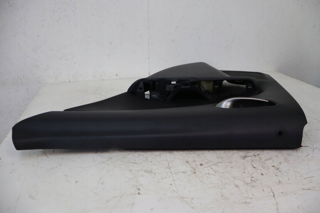 Обшивка оббивка двері правий задня задній lexus ux ux250h Оригінал