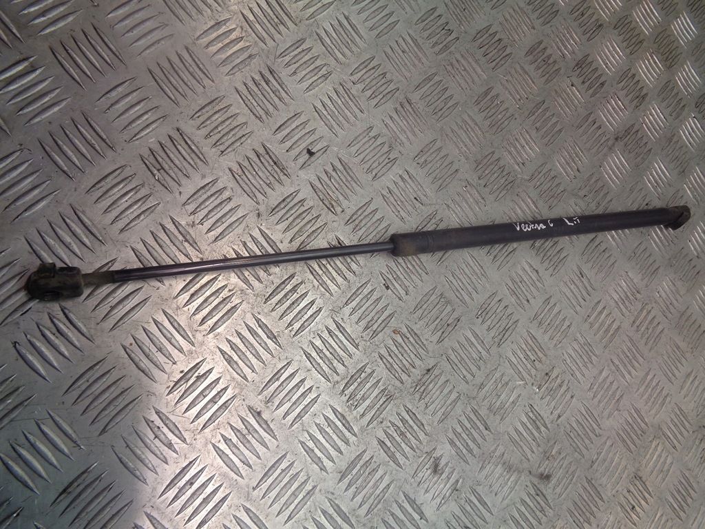 фото №1, Амортизатор привід кришки задня задній opel vectra c