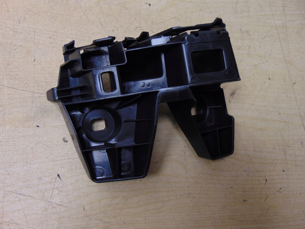 фото №1, Направляющая кронштейн бампера левый задняя vw passat b8 kom