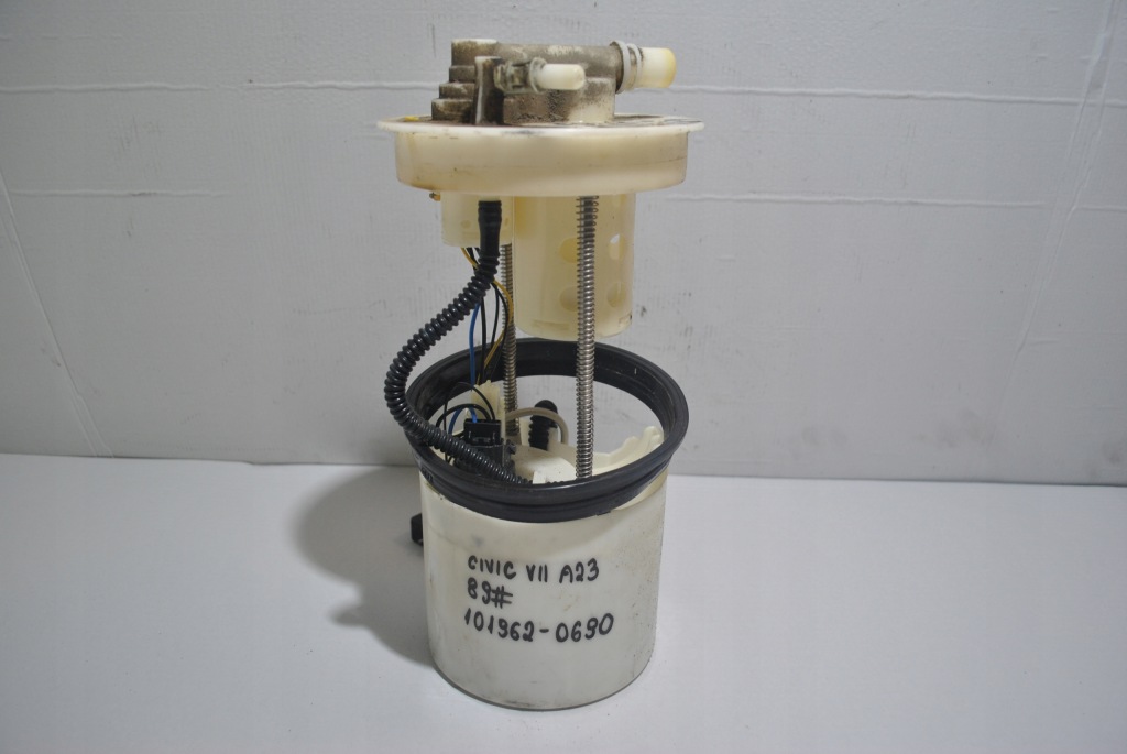 фото №1, Насос топлива поплавок honda civic vii 101962-0690