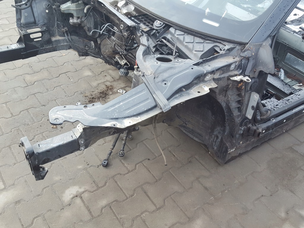 фото №1, Audi tt 8j 06-14r четверть левая перед lz9y