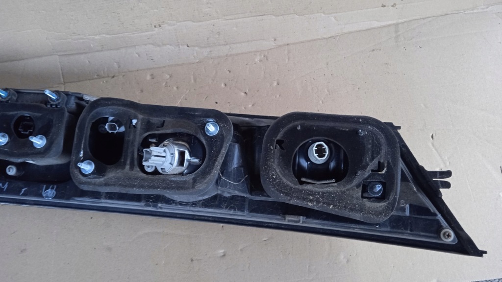 фото №6, Honda civic type-s viii накладка кришки задня 3d