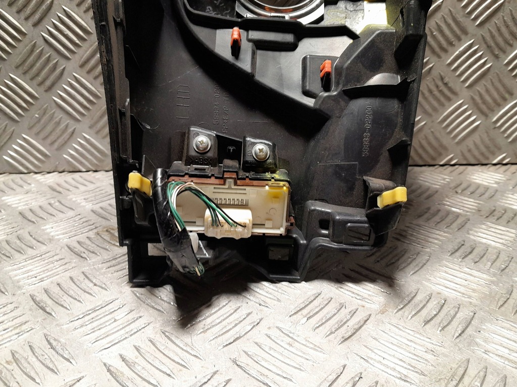 фото №10, Toyota auris пластик туннель среднего панель туннель электрик 58834-02050