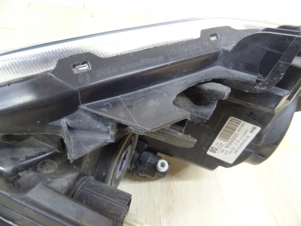 фото №11, Toyota auris 1 i лампа права перед лінза 81110-02470 llu