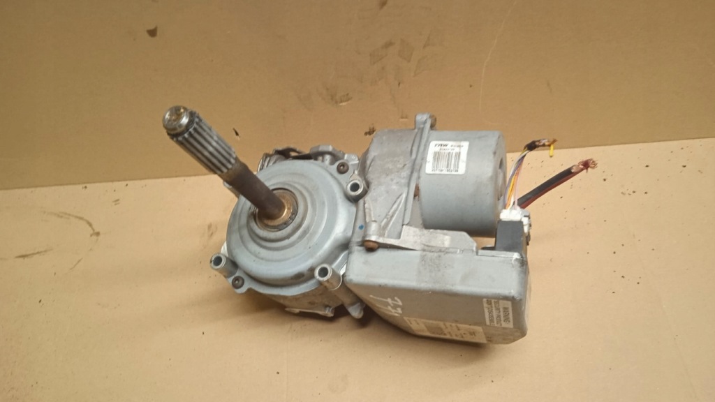 фото №1, Renault clio iii усилитель электрический 8200751239