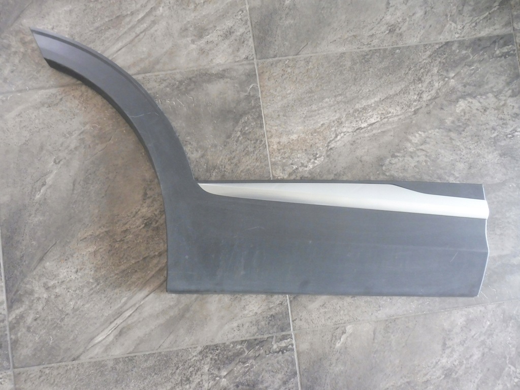 фото №1, Молдинг бічна двері правий задня kia sportage v