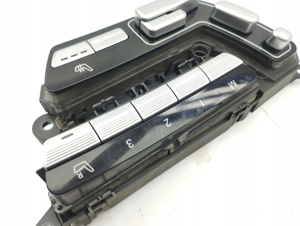 фото №8, Mercedes-benz s w221 2007 перед сторона левая кнопки управление сиденье