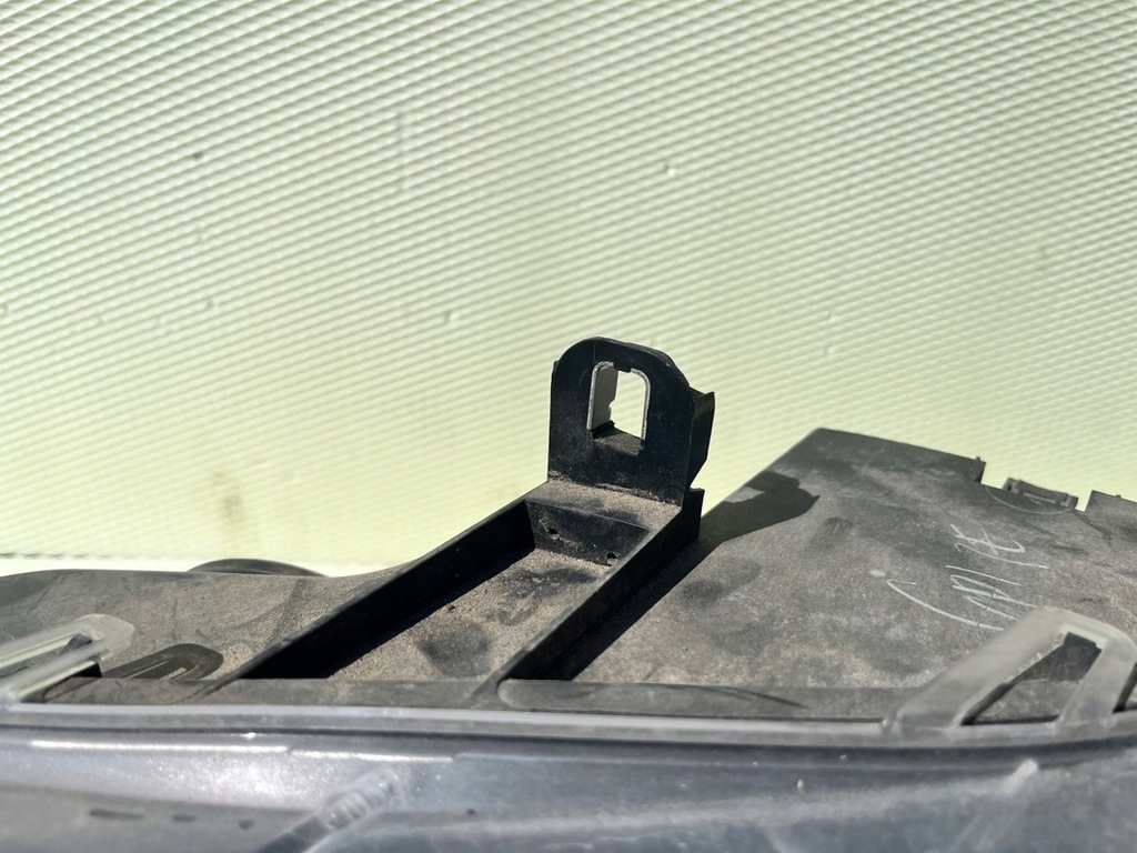 фото №14, Bmw x5 e70 2008 комплект лампа передніх dynamic bi ксенон