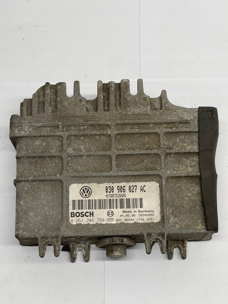 фото №3, Бортовой компьютер bosch 030906027ac