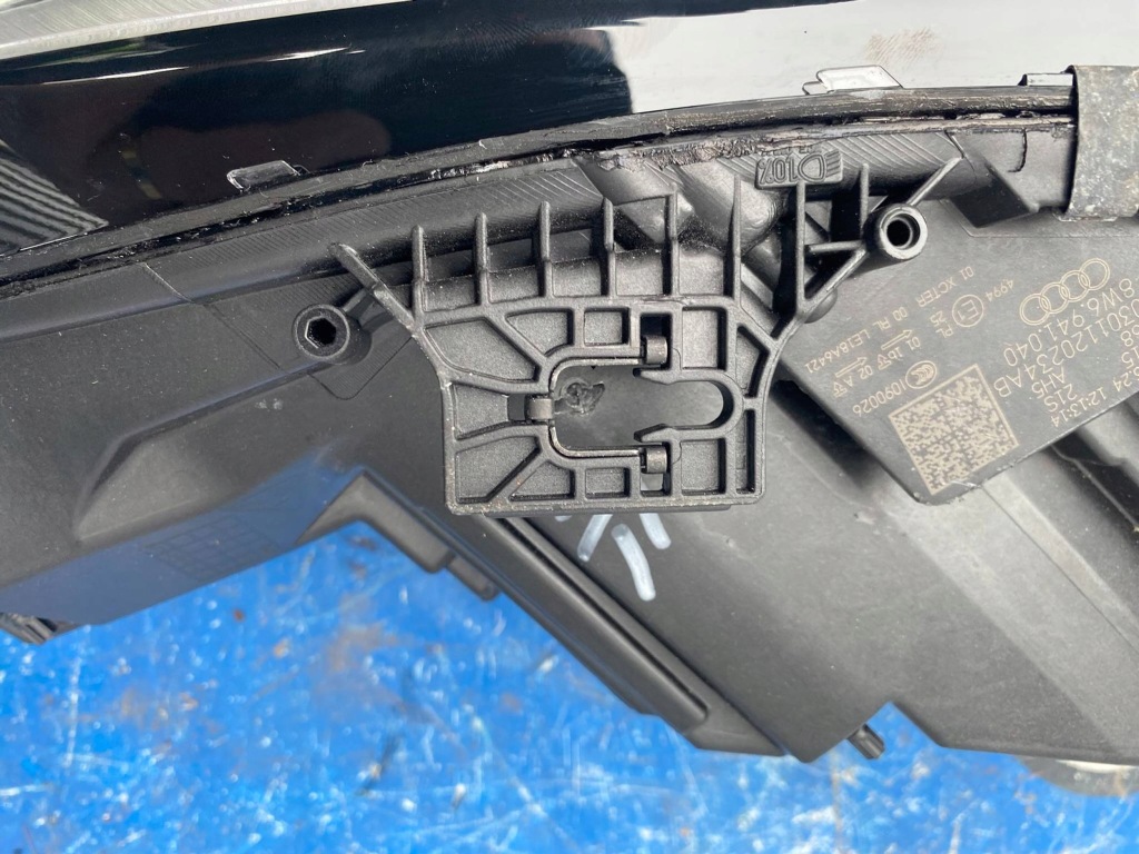 Audi a5 8w6 рестайлинг  фара правый  full led 8w6941040 Киев