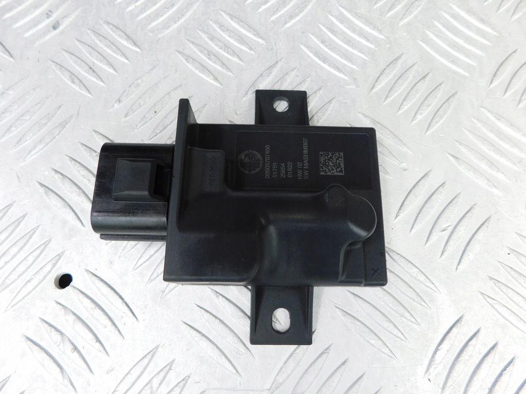 фото №1, Alfa romeo giulia qv stelvio модуль бортовий комп'ютер блок керування 00505707450