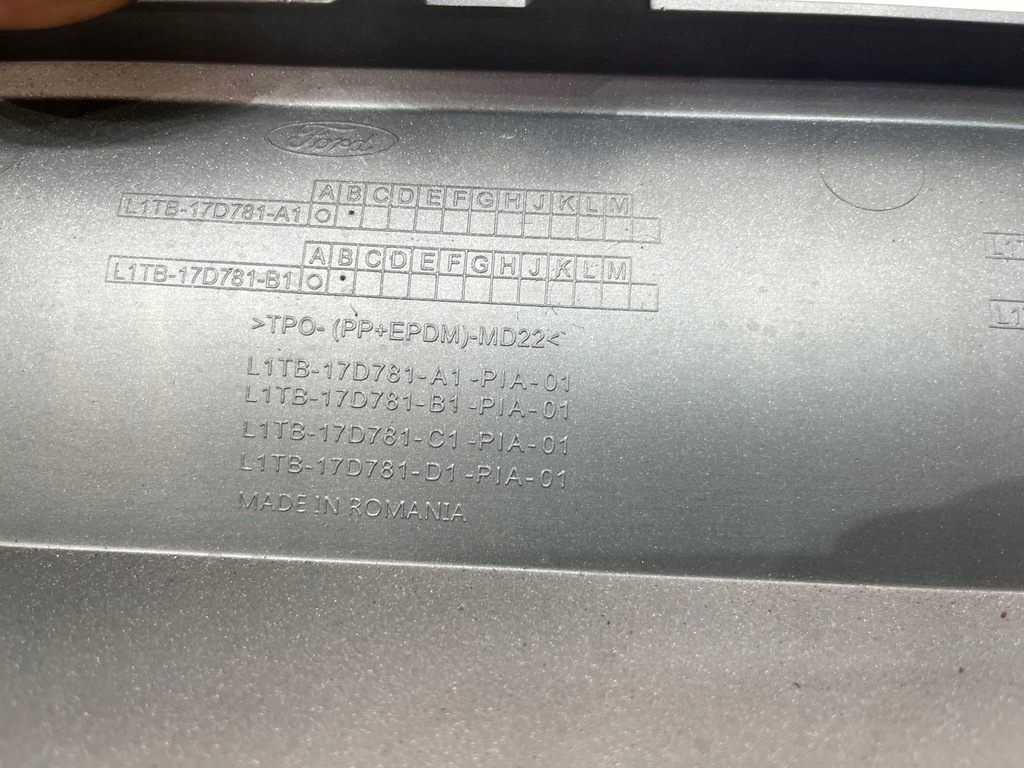 фото №13, Ford puma ii 2 спойлер бампера молдинг накладка задняя задняя l1tb-17d781-a1